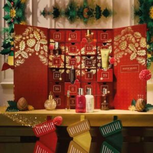 conteu du calendrier de l'avent Molton Brown Beauté 2022