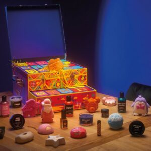 Calendrier de l'Avent Lush 2023 version luxuriant contenu beauté bain et douche
