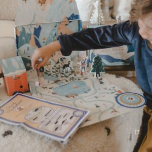 coffret pop up enquete enigmes enfants calendrier de l'avent en cavale 2023 jeux enfants theme montagne