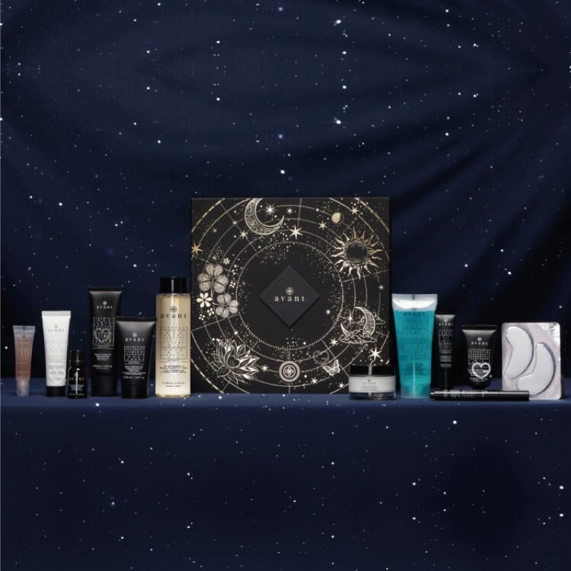 Contenu complet du Calendrier de l'avent Avant Skincare 2024 ouvert avec produits beauté soin visage