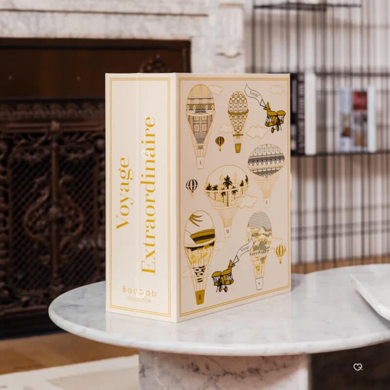 Coffret bougie luxe calendrier de l'avent Baobab 2024 avec 24 mini bougies parfumées, crème mains et savons