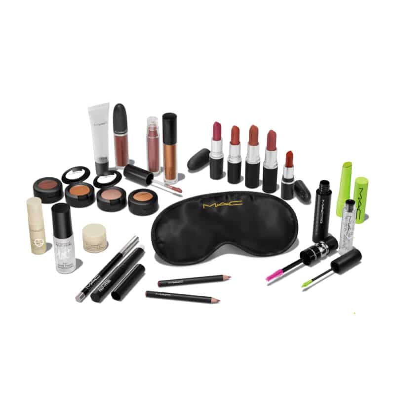 contenu complet des 24 produits de maquillage contenu dans le calendrier de l'Avent beauté MAC Cosmetics 2024