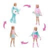 Calendrier de l'Avent Barbie Cutie Reveal avec des fenêtres colorées prêtes à être ouvertes, mettant en avant une poupée Barbie et un cerf argenté pour les enfants fille