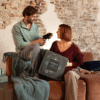 Calendrier de l’Avent Amorelie 2025, coffret érotique premium avec 24 pochons en velours renfermant sextoys et soins bien‑être pour couple, adulte, homme et femme