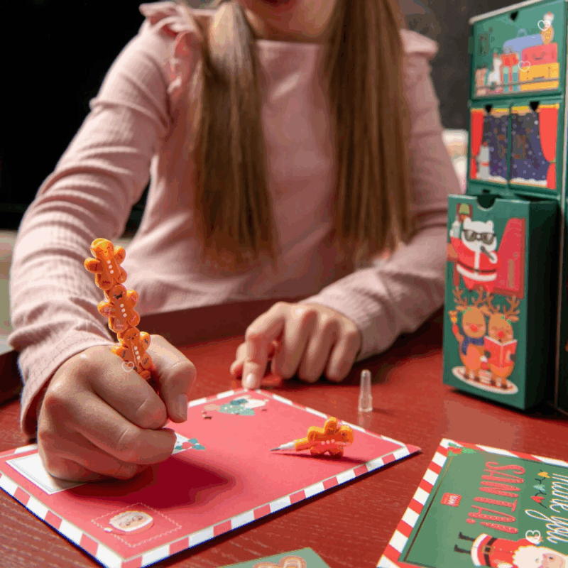 calendrier de l'avent Legami 2025 contenant des accessoires papeterie; stylos; porte-clefs pour enfant, petite fille et garcon
