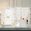 Calendrier de l’Avent Dior 2025 en coffret luxueux avec 24 miniatures exclusives : parfums, maquillage, soins et bougie parfumée pour amateurs de beauté haut de gamme.