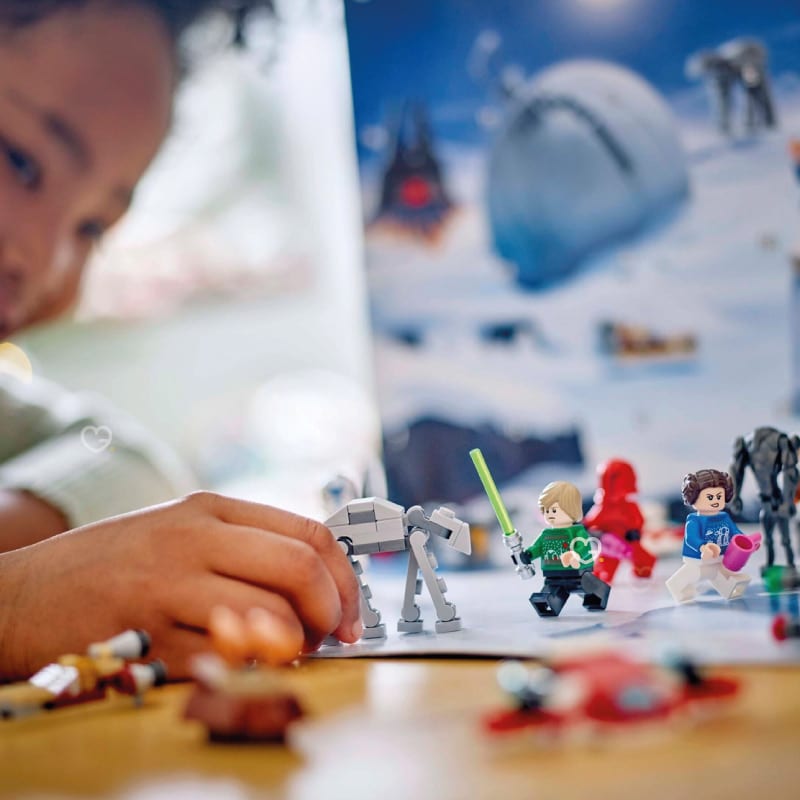 Calendrier de l'Avent Lego Star Wars 2024 (75395) avec 24 jours pour enfants avec figurines et accessoires de la saga
