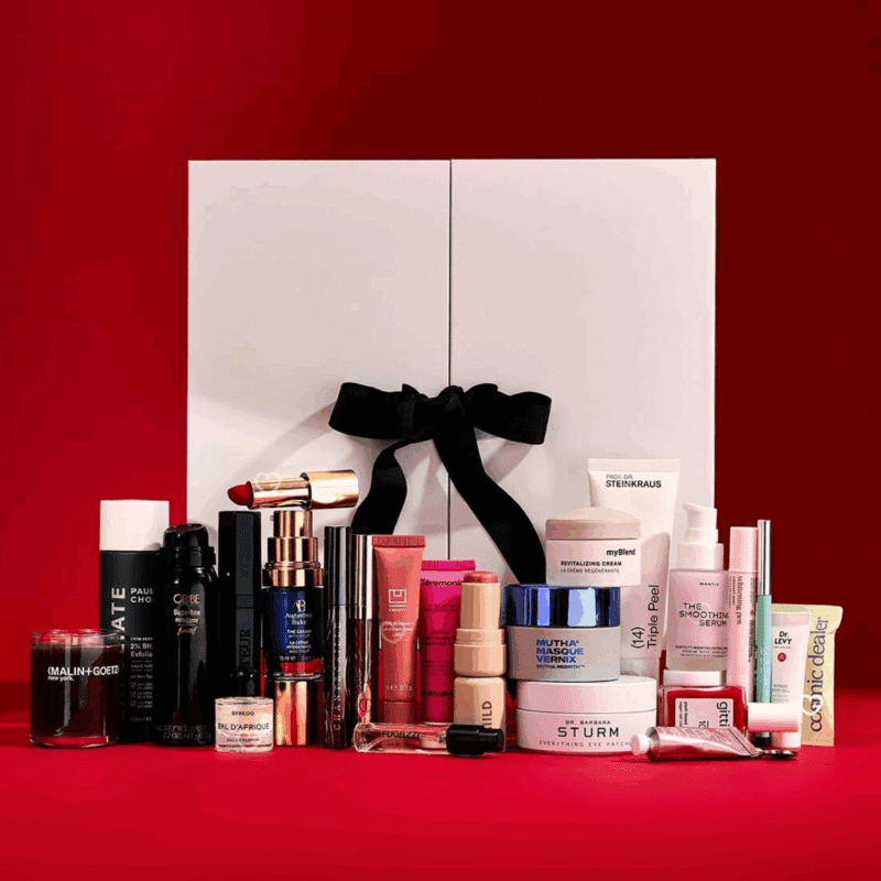 Calendrier de l’Avent Niche Beauty 2025 avec 24 soins, maquillage, parfums et lifestyle premium dont 16 full-size, chic cadeau beauté femme.