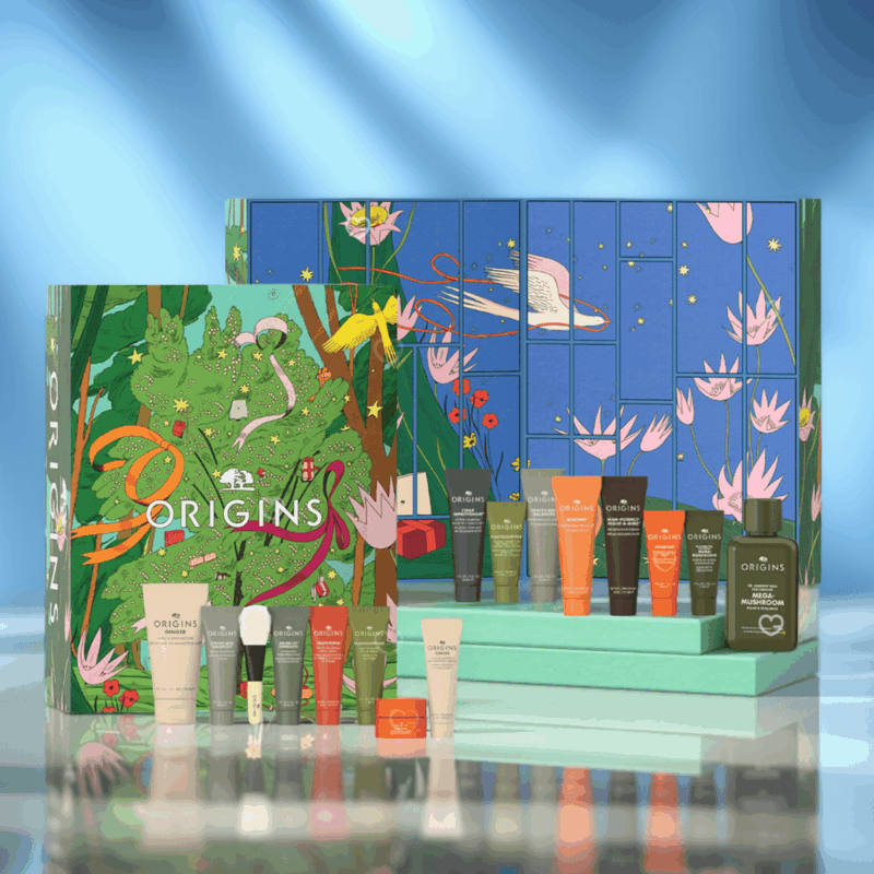 Calendrier de l’Avent Origins 2025 renfermant 24 produits beauté naturels : soins visage et corps pour femme en recherche de bien-être naturel.