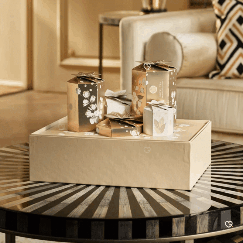 Calendrier de l’Avent Rituals Premium 2025 en coffret luxueux avec 5 trésors parfumés bien-être, cadeau raffiné idéal pour adultes, homme et femme.