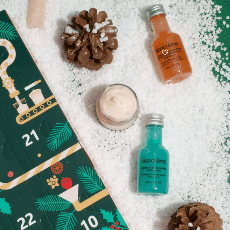 Calendrier de l’Avent Blancrème 2025 renfermant 24 soins visage et corps aux textures gourmandes et senteurs fruitées, idéal cadeau beauté pour femme.