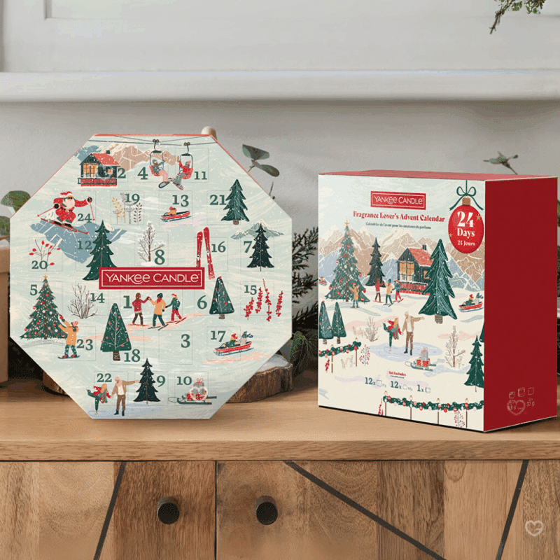 Calendrier de l’Avent Yankee Candle Couronne 2025 en forme de couronne de Noël, 24 bougies parfumées et photophore en verre pour adulte, couple, femme et homme amateurs de déco cocooning.