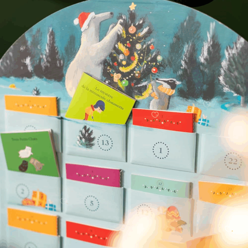 Calendrier de l’Avent Père Castor 2025 avec 24 mini-livres de contes illustrés, coffret éducatif et culturel pour enfant, fille et garcon, et famille.