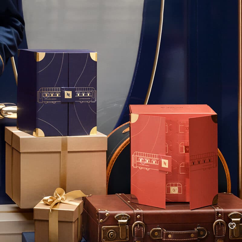 coffret rouge et bleu edition Jean Imbert Calendrier de l'Avent Nespresso 2024 capsules café original et vertuo