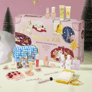 Calendrier de l’Avent Paul and Joe 2025 édition limitée avec 24 soins, maquillage et accessoires beauté illustrés de chats Gipsy & Nounette.