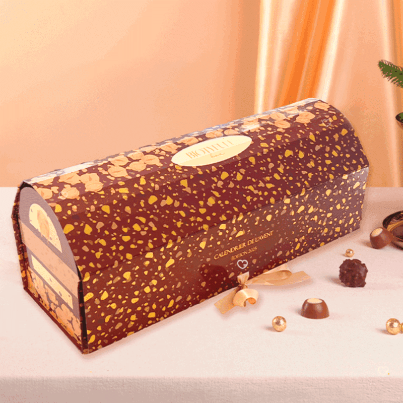 Box beauté Calendrier de l'Avent biotyfull box 2025 contenant 27 produits beauté bio soins maquillage pour femme et adolescente