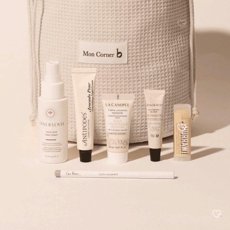 trousse en coton bio calendrier de l'avent moncornerb contenant 25 produits de beauté bio et naturelle multimarque : soins visage, maquillage et soins capillaire idéal pour femme et adolescente