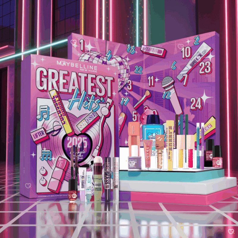 Calendrier de l’Avent Maybelline 2025 avec 24 produits de beauté full size pour teint, lèvres, yeux, ongles et accessoires, idéal pour femme passionnée de maquillage.