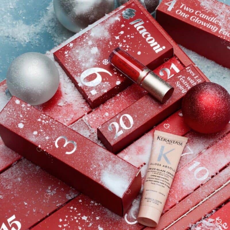 Détail des cases du calendrier de l'Avent Flaconi 2026 avec vernis et crème Kérastase