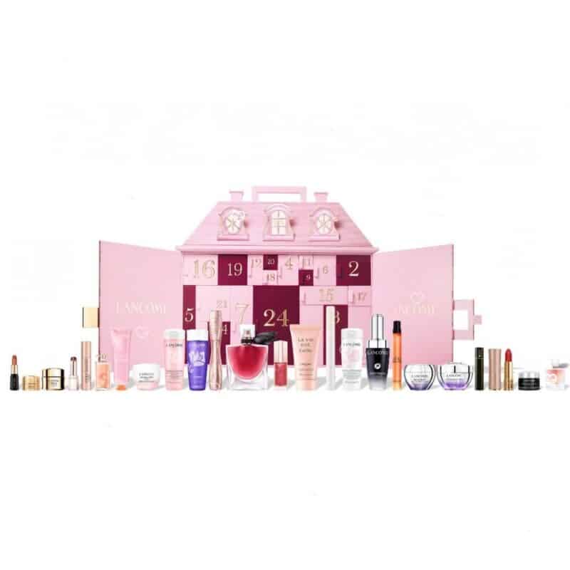 Tous les produits du calendrier de l'Avent Lancôme 2026 alignés, sérums, parfums et maquillage