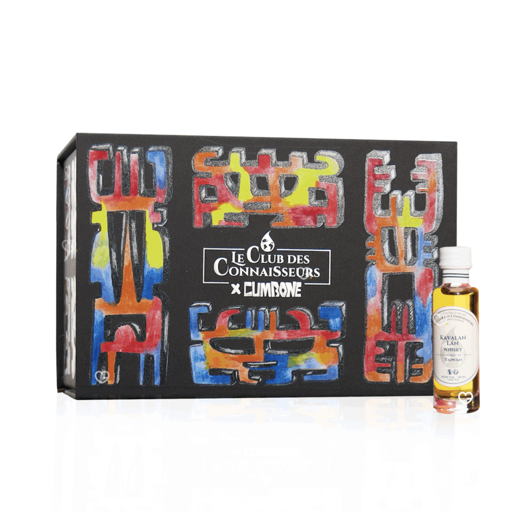 Calendrier de l’Avent Whisky Le Club des Connaisseurs 2025, coffret Cumbone design incluant 24 fioles de 20ml de whiskies du monde pour amateurs raffinés et dégustation alcool adulte