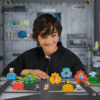 Calendrier de l’Avent MrBeast Lab Swarms 2025 avec 24 surprises ludiques dont micro-créatures, autocollants et capsules de hyper fusion pour enfants et fans de jouets.