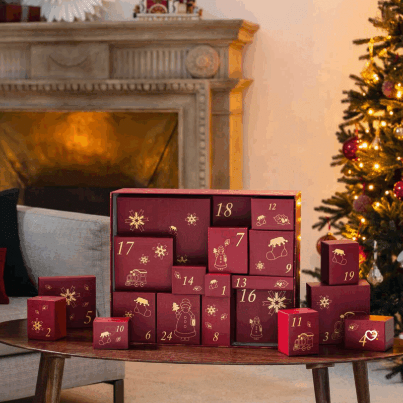 Calendrier de l’Avent Villeroy & Boch 2025 Original avec 24 décorations en porcelaine haut de gamme dont 10 en édition limitée, esprit Noël élégant.