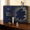 Calendrier de l’Avent Flaconi Homme 2025 avec 24 produits de beauté de grandes marques : soins et parfums, formats exclusifs et voyage, idéal pour homme élégant.