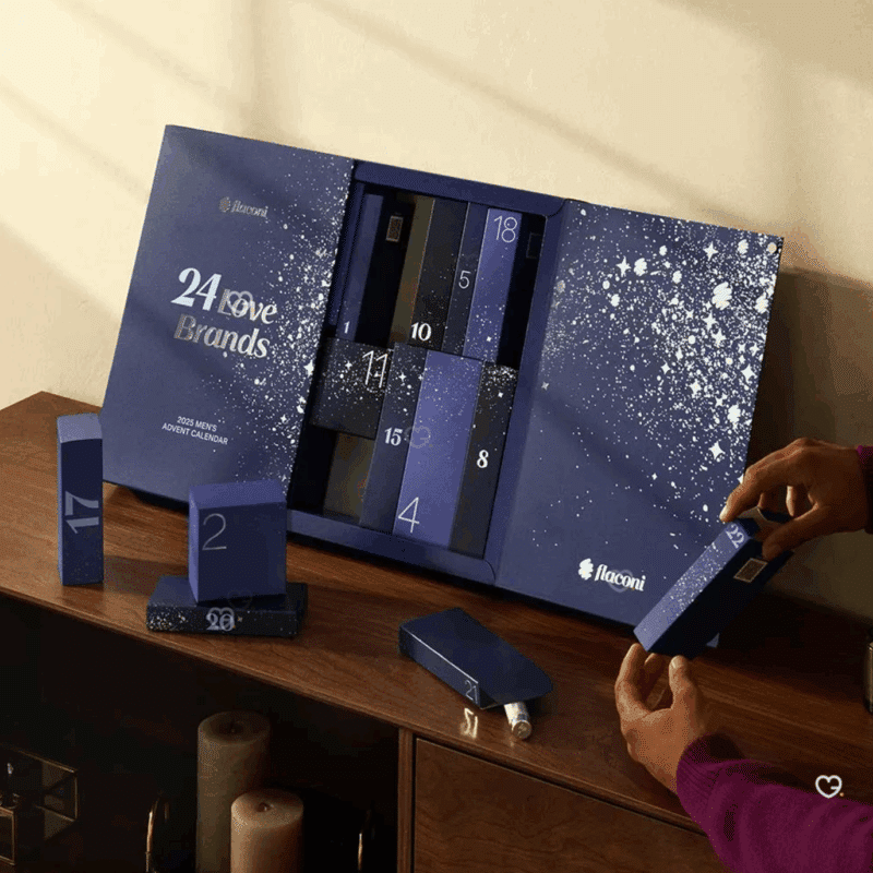 Calendrier de l’Avent Flaconi Homme 2025 avec 24 produits de beauté de grandes marques : soins et parfums, formats exclusifs et voyage, idéal pour homme élégant.