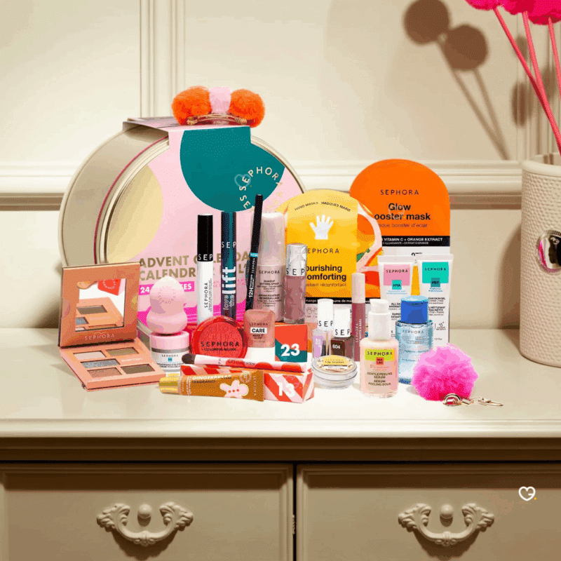 Calendrier de l’Avent Sephora Collection Premium 2025 en coffret doré réutilisable avec 24 surprises beauté exclusives maquillage, soins, bain et accessoires.