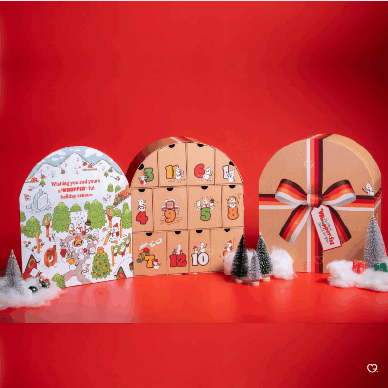 Calendrier de l’Avent Burger King 2025 au design vintage, contenant 12 surprises originales, exclusives et objets collector pour fans du fast-food BK