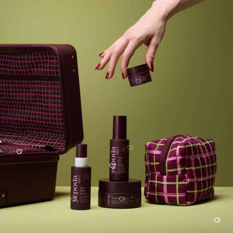 Mise en situation des soins K-beauty du calendrier Yepoda 2026