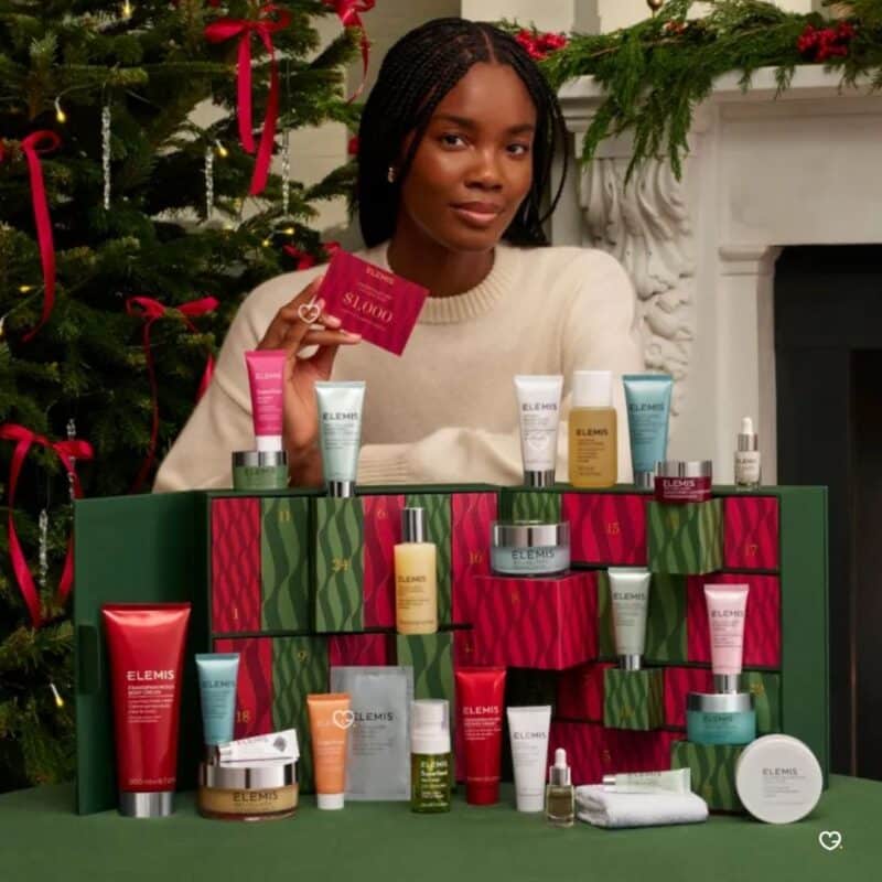 Calendrier de l'Avent soin visage Elemis 2026 mis en scène pour Noël