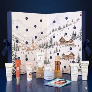 Calendrier de l'Avent Marie Claire 2026 ouvert avec ses 24 produits beauté
