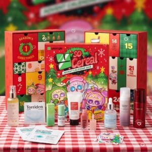 Produits du calendrier de l'Avent beauté coréenne YesStyle 2026 étalés