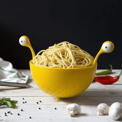 cadeau santa secret decoration passoire monstre