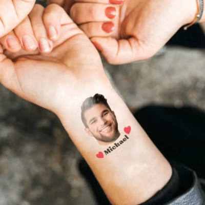 cadeau santa secret drole tatouage personnalisé